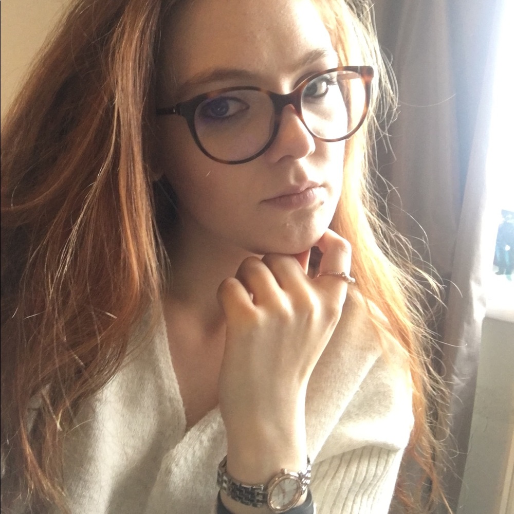 Meet your Posher, Lauren